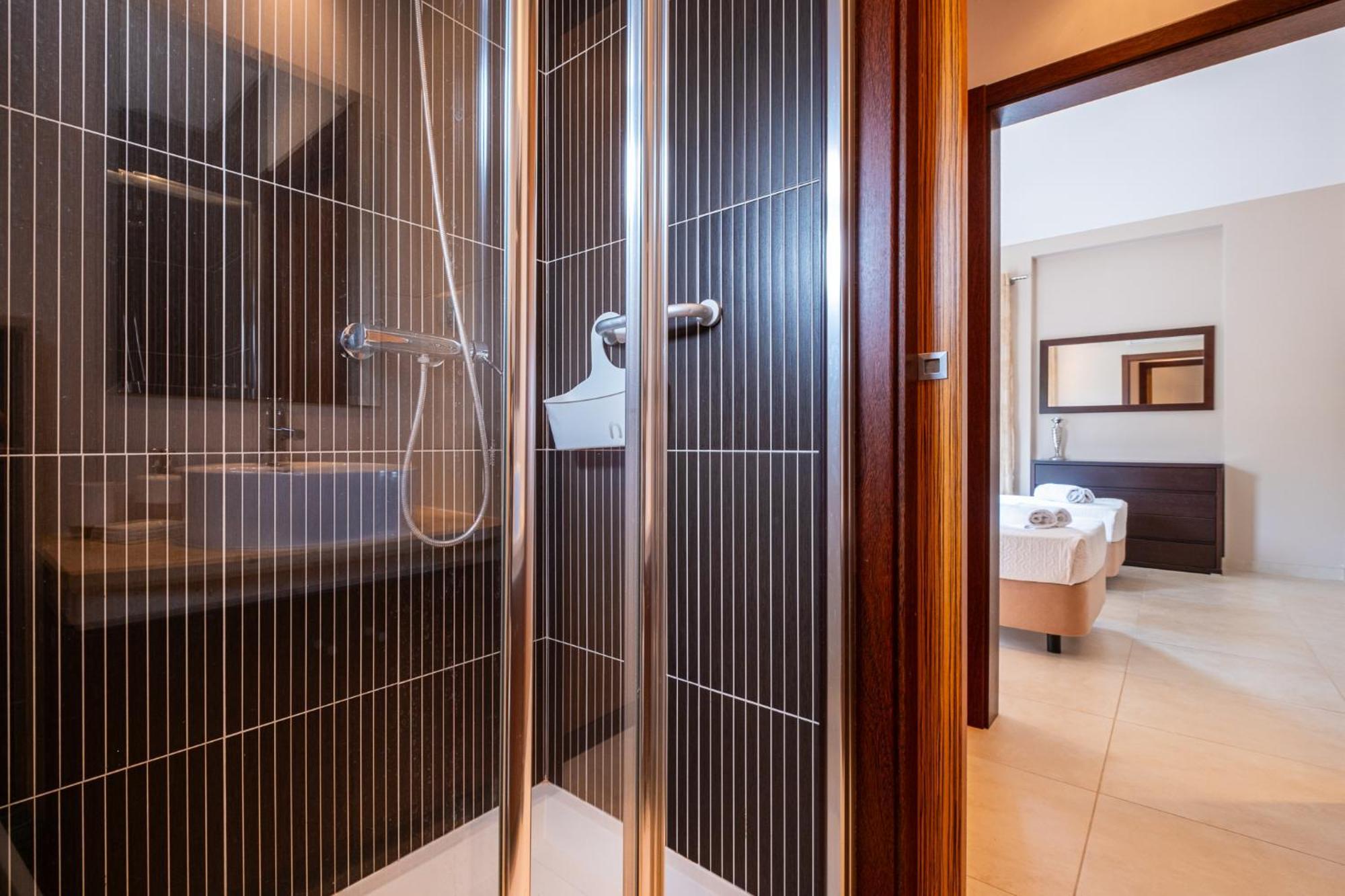 Capetown Marina Luxury Villa - Private Pool Albufeira Exterior photo